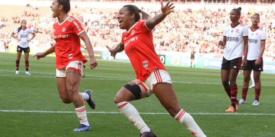 Brasileiro Feminino: Inter empata com Flamengo e garante vaga em semi