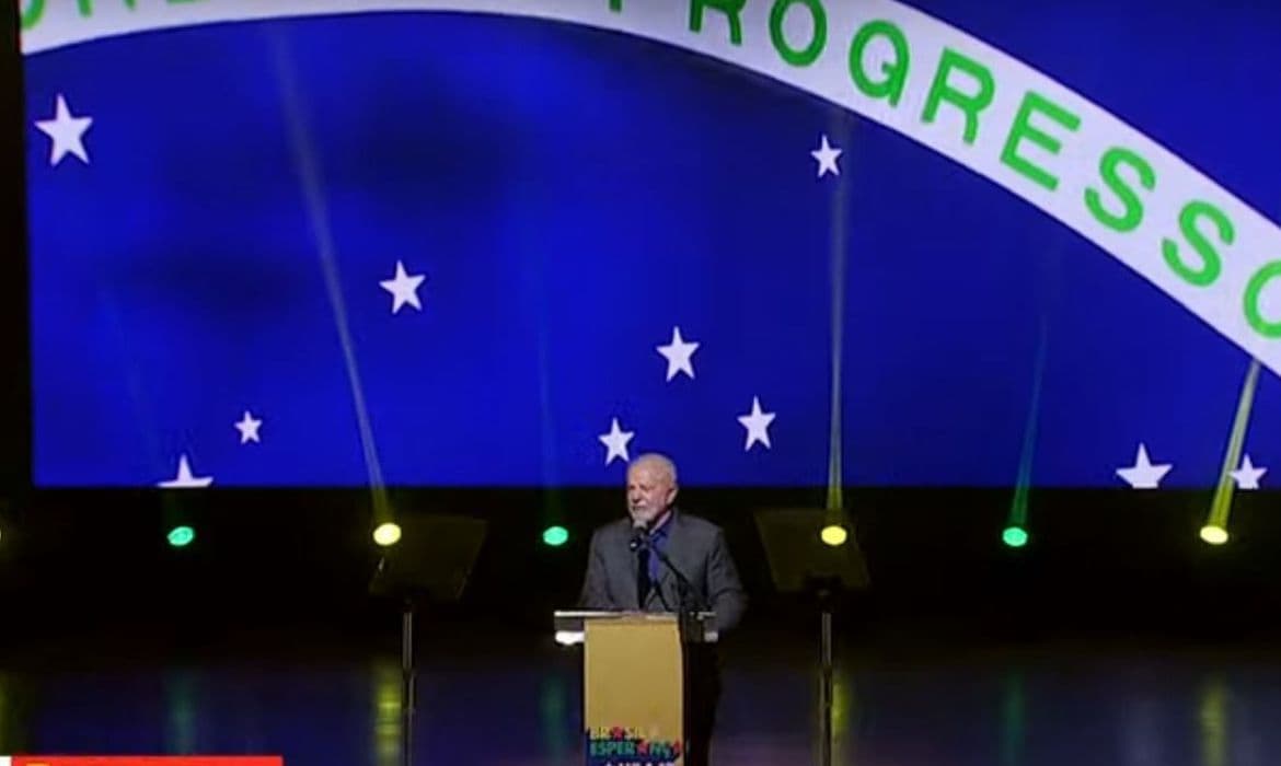 “Cultura será direito de primeira necessidade”, diz Lula