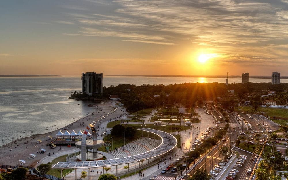 Cinco bairros praianos de Manaus para você conhecer