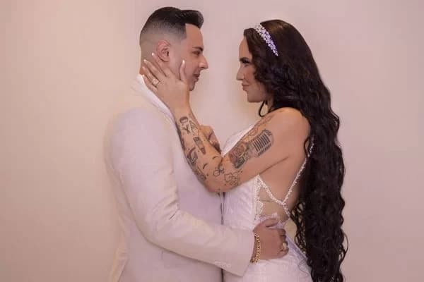 Perlla se declara ao marido após prisão: ‘Esperando você’