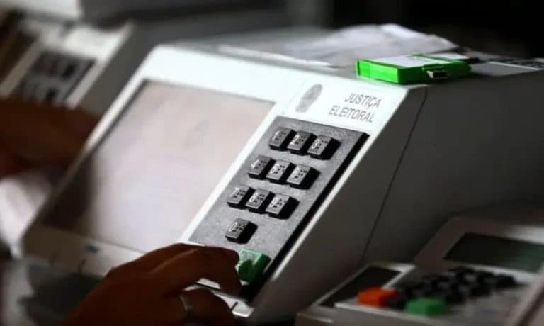 Lei das Eleições pode mudar: CCJ aprova texto que prevê substituição de vices após renúncia