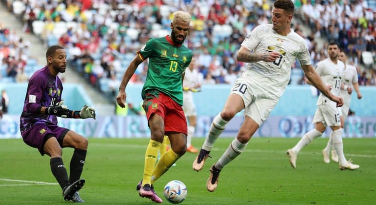 Sérvia e Camarões empatam, e Brasil só precisa vencer hoje para ir às oitavas