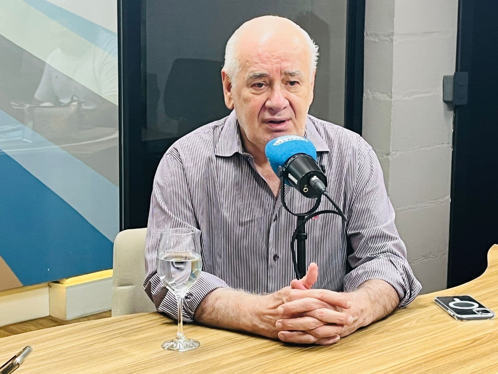 “Não há possibilidade de Bolsonaro tentar golpe”, diz Serafim Corrêa