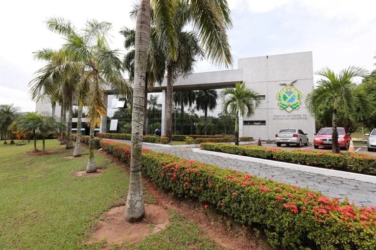O que estará na mesa do próximo governador do AM a partir de 2027