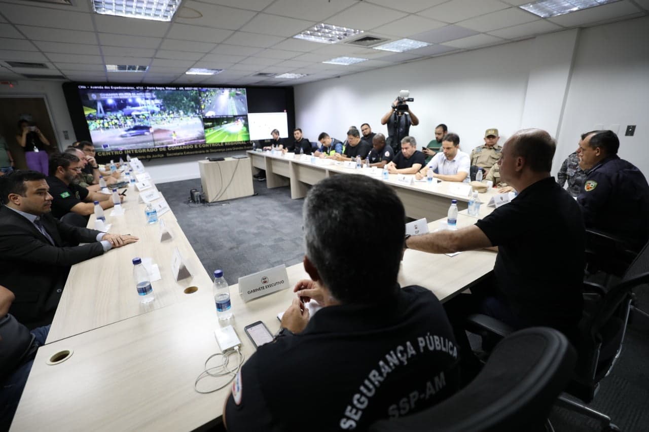 AM instaura comitê para monitorar manifestações no estado