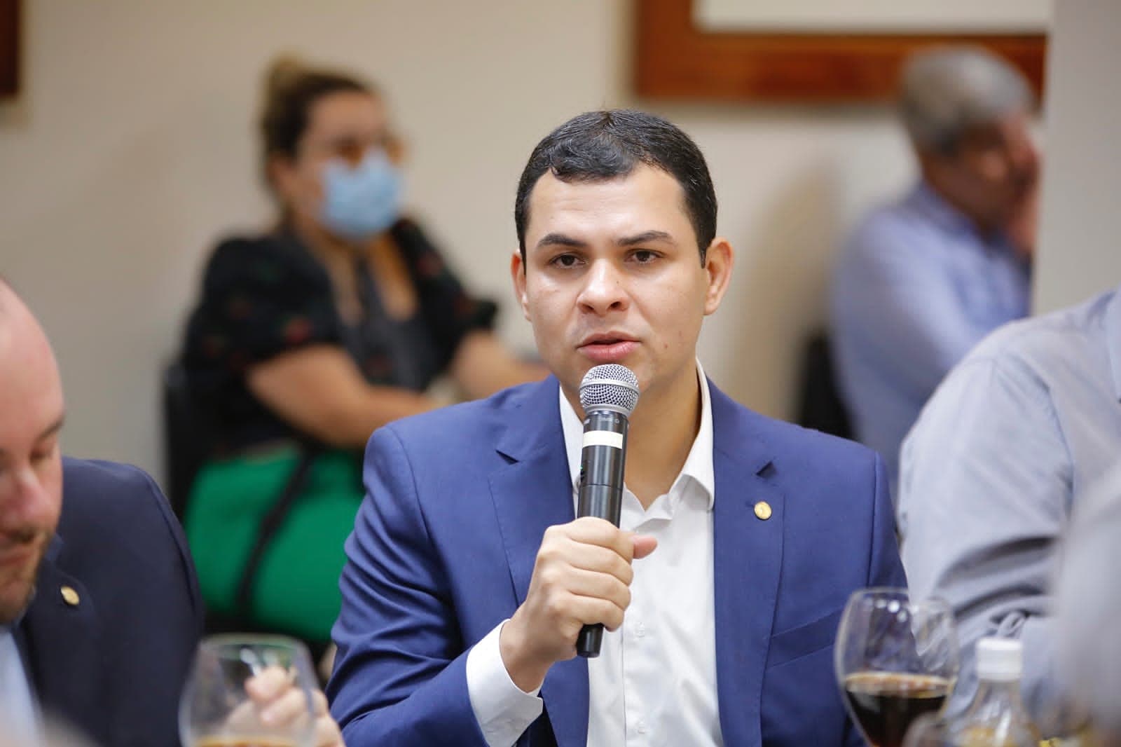 Ação da Semasc e Procon Manaus dará assistência a pessoas que sofreram desconto irregular do INSS, anuncia Saullo Vianna