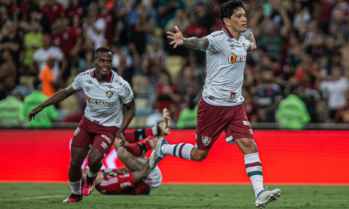 Fluminense vence o Flamengo e conquista a Taça Guanabara