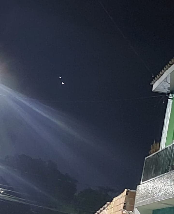 VÍDEO: Luzes misteriosas no céu intrigam moradores do Tarumã