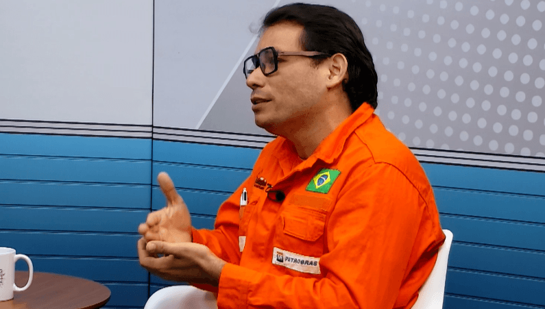 Sindipetro: “A Ream deu o recado, ou aceita nossos preços ou anda de ônibus”