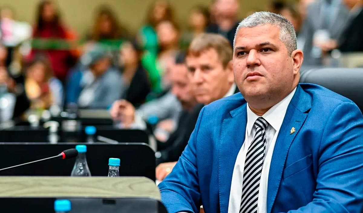 MPAM notifica vereador por utilizar verba parlamentar em benefício próprio