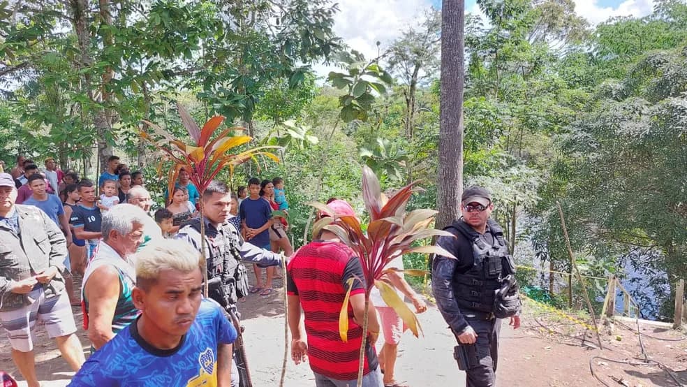 Professora é encontrada morta em Manicoré; marido é detido