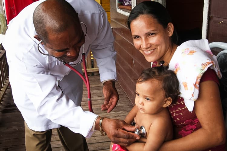 Programa Mais Médicos abre 478 vagas para o Amazonas; Confira as vagas