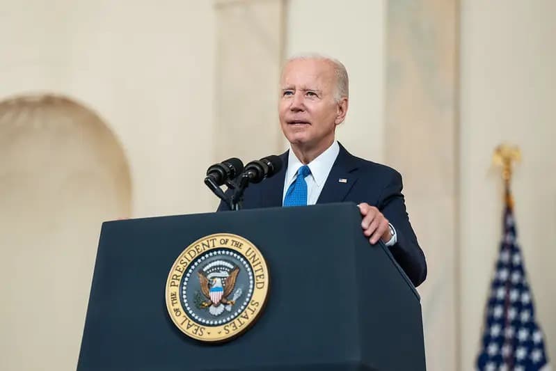 Biden afirma que Putin pode usar armas nucleares