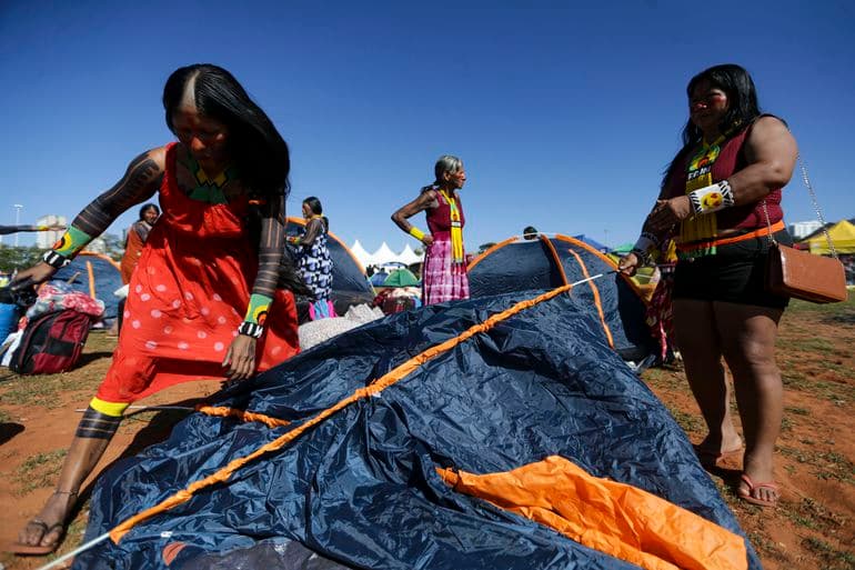 Indígenas acampam em Brasília contra PL do Marco Temporal