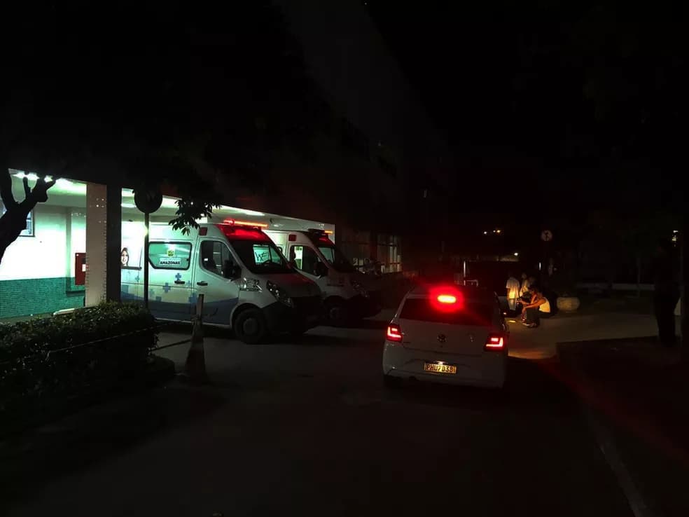 Homem é torturado, baleado nas pernas e jogado no meio da rua em Manaus