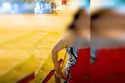 VÍDEO: Mulher agride com cabo de rodo criança que acionou campainha durante brincadeira