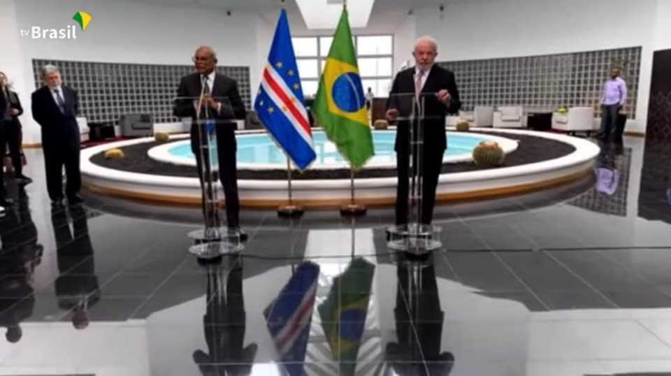 Lula agradece à África por “tudo que foi produzido em 350 anos de escravidão”