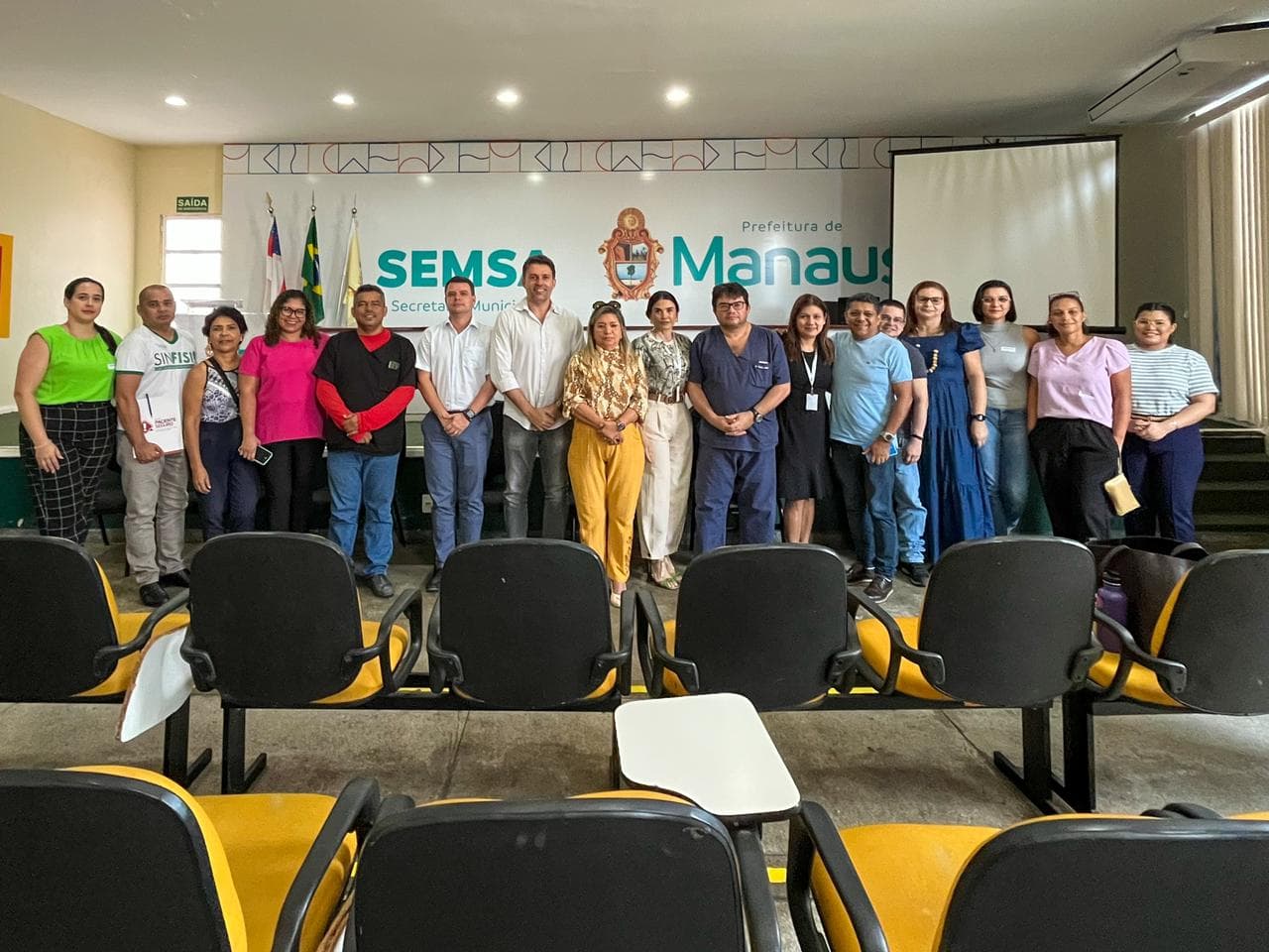 Salário de servidores da saúde tem 4,5% de reajuste em Manaus