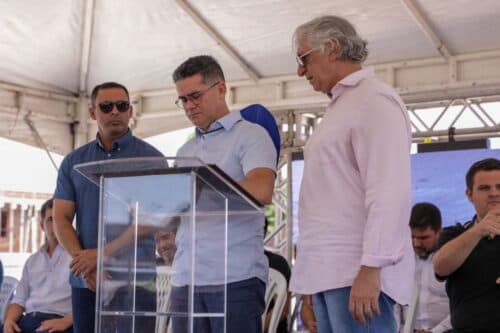 Ordem de serviço para construção do 1º parque temático em Manaus é assinada