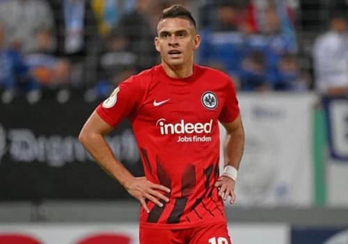 Vasco negocia contratação de centroavante colombiano Rafael Borré