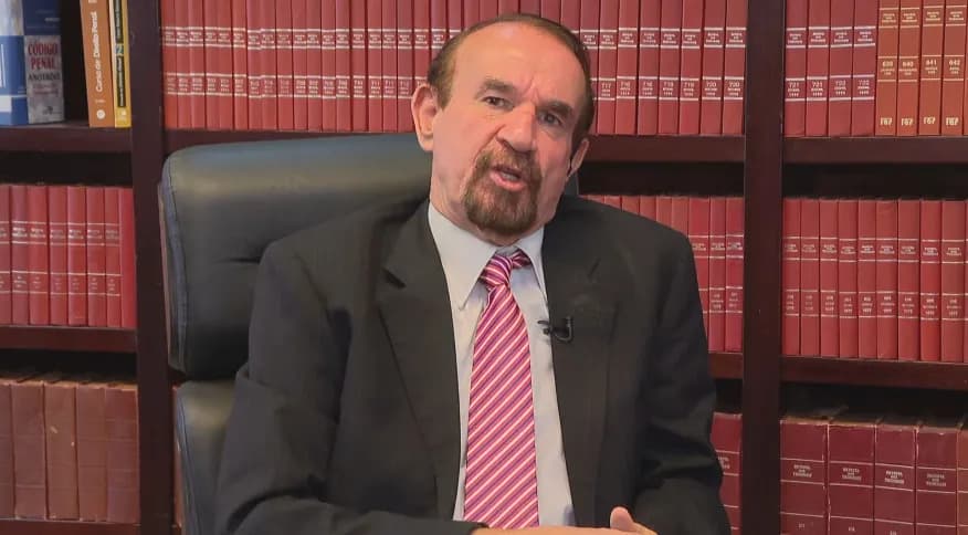 Advogado de Cid recua sobre joias e Veja divulga áudio de conversa com revista: OUÇA