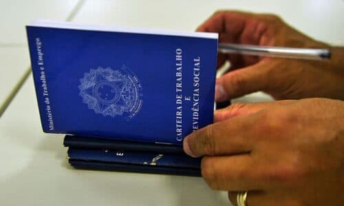 Taxa de desemprego sobe para 7%, mas é a menor da história para o 1º trimestre
