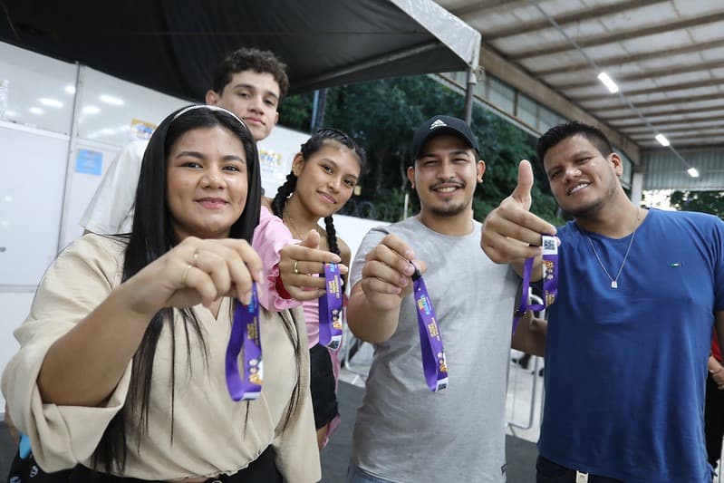 Prefeitura de Manaus inicia a retirada do segundo lote de pulseiras do #SouManaus 2023