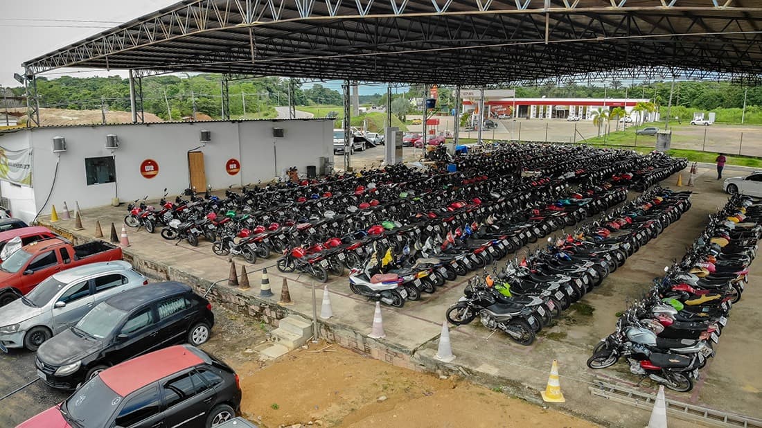 Detran-AM vai leiloar mais de 240 veículos
