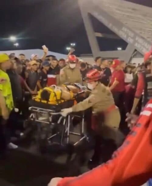 VÍDEOS: Homem é baleado durante evento de carros, no sambódromo de Manaus