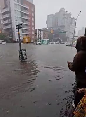 Vídeo: Nova York declara estado de emergência, após temporal