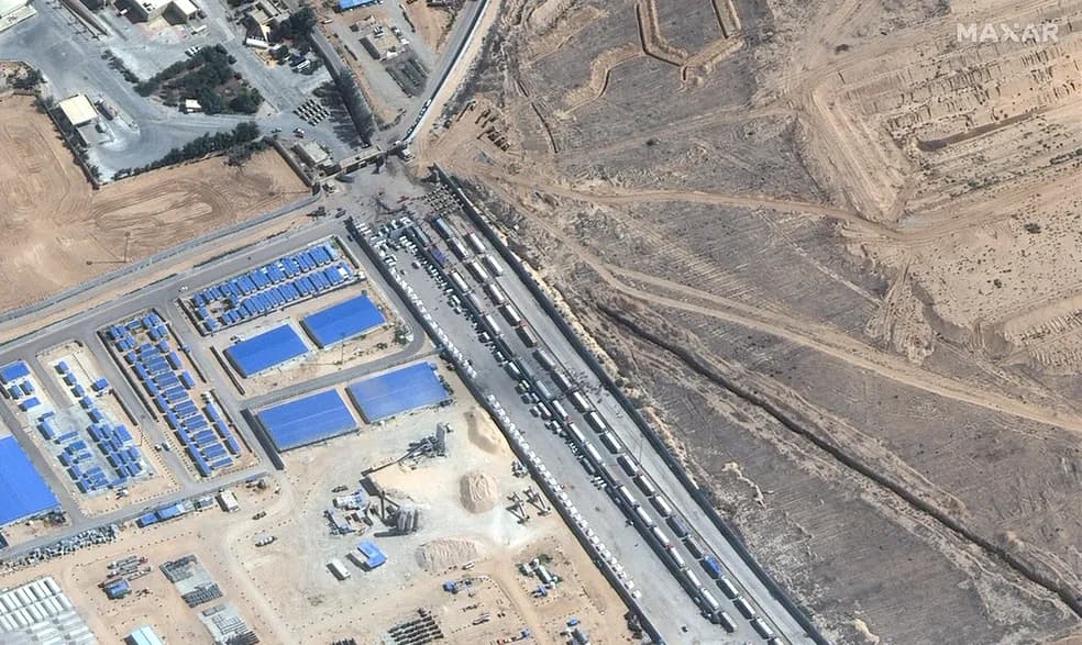 Israel permite a entrada limitada de combustível em Gaza