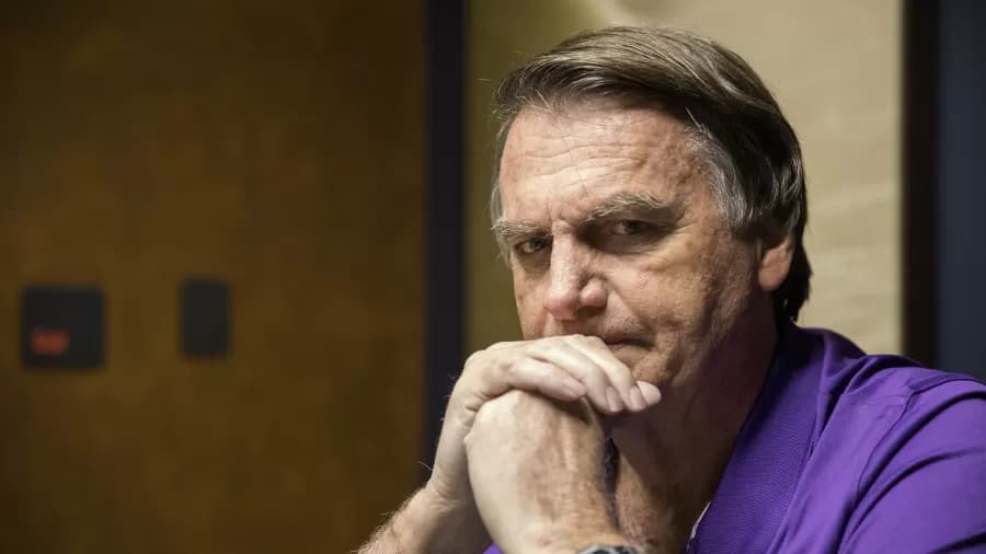 TSE: Sessão é suspensa com 2 votos a favor por condenação de Bolsonaro