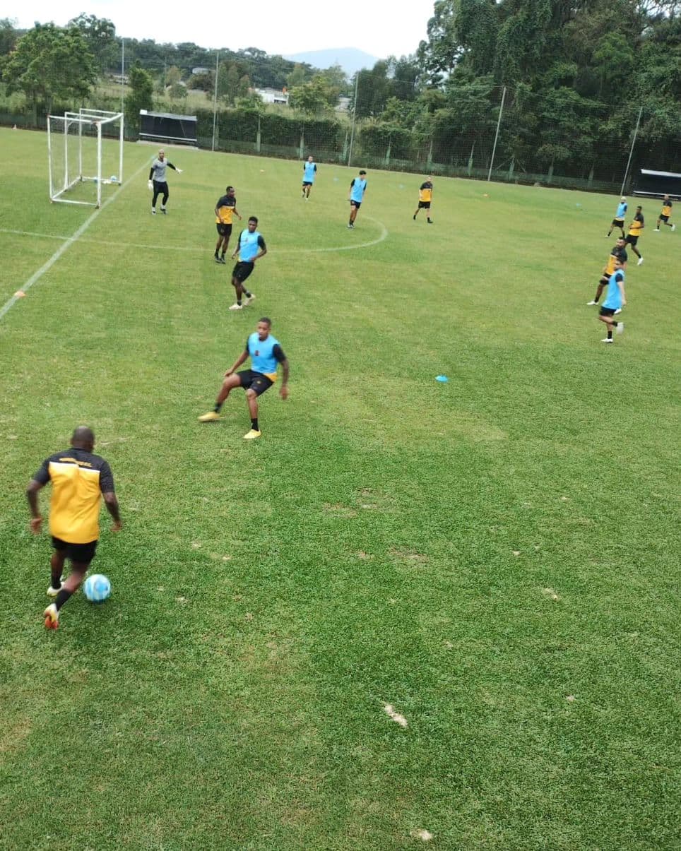 VÍDEO: Amazonas FC faz último treino em Florianópolis antes da final contra o Brusque pela série C