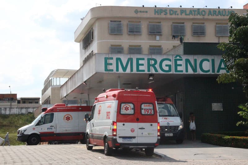 Após troca de tiros, homem é preso e outro fica ferido na zona Leste de Manaus