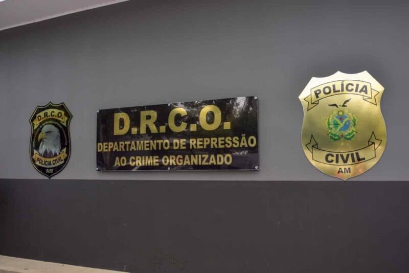 Suspeitos de tráfico, pilotos de avião são presos no Amazonas