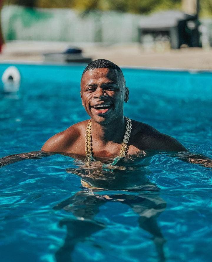 Morre o influenciador Rodrigo Amendoim