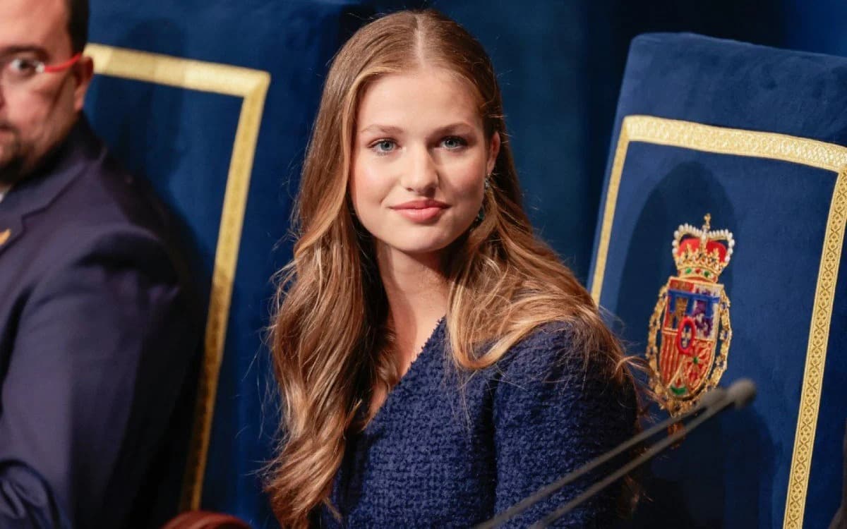 Princesa Leonor completa 18 anos e pode assumir trono espanhol