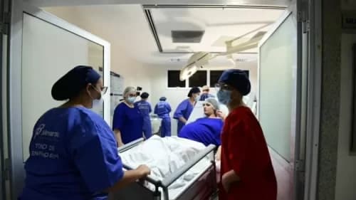 Mãe dá à luz a sêxtuplos em parto de 10 minutos, no Espírito Santo