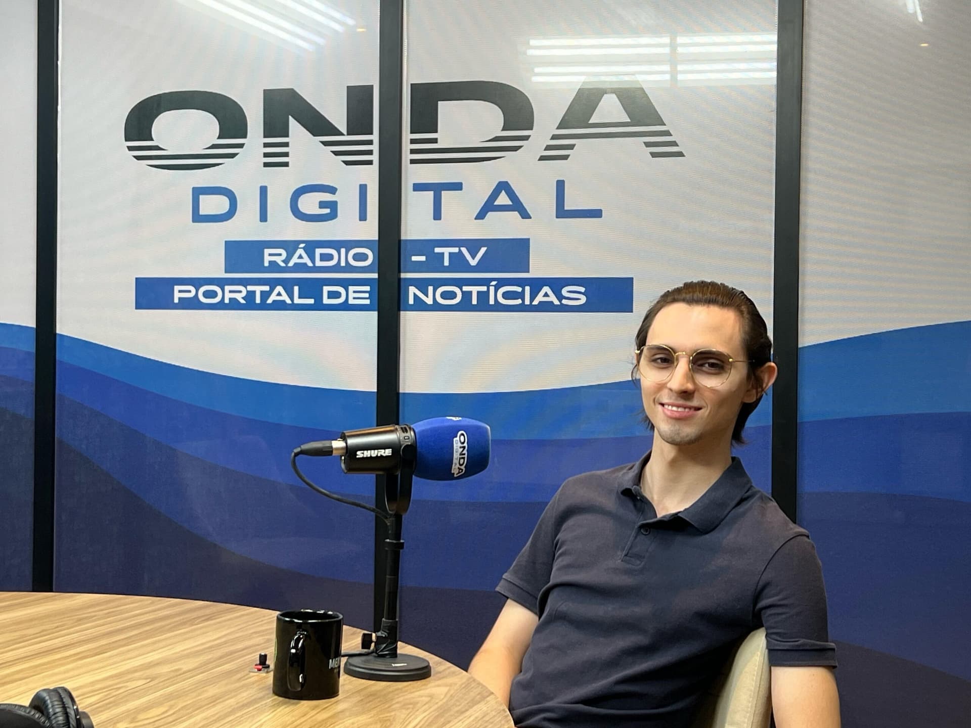 “Essa decisão não deve partir de mim e sim da população”, diz Amom sobre ser candidato à prefeitura de Manaus