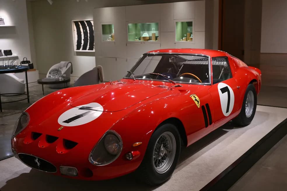 Ferrari 250 GTO é vendida por US$ 51,7 milhões
