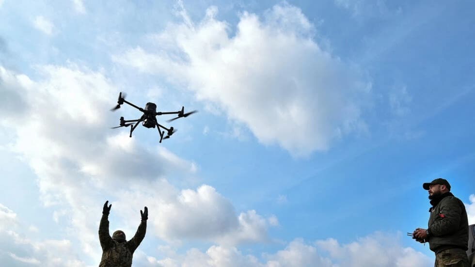 Ucrânia anuncia que tem sofrido ataques intensos e com drones das tropas russas