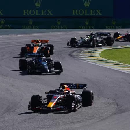 F1: Verstappen ultrapassa Norris na primeira volta e vence corrida sprint em Interlagos