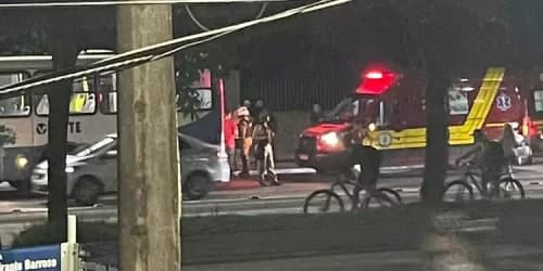 Motorista acelera e mulher quebra o tornozelo ao descer de ônibus, no Pará