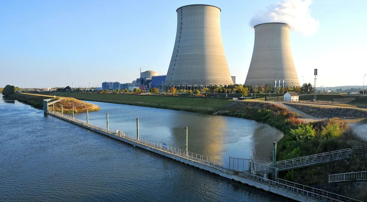 Energia nuclear é necessária para reduzir as emissões de carbono