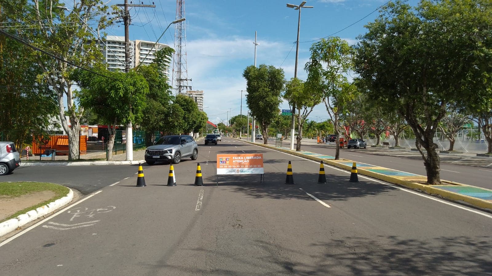 Avenida Coronel Teixeira é interditada para programação do final de ano na Ponta Negra