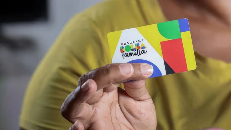 Governo vai bloquear beneficiários do Bolsa Família com CPF irregular a partir de janeiro