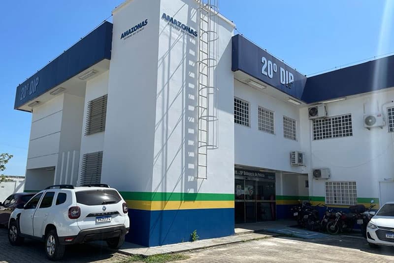 Dado como desaparecido, jovem é encontrado e preso com munições e moto