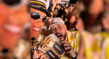 Neymar recebe cordão de ouro avaliado em R$ 2 milhões de influenciador investigado pela PF