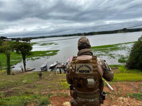 Líder indígena é preso suspeito de estuprar crianças, no AM