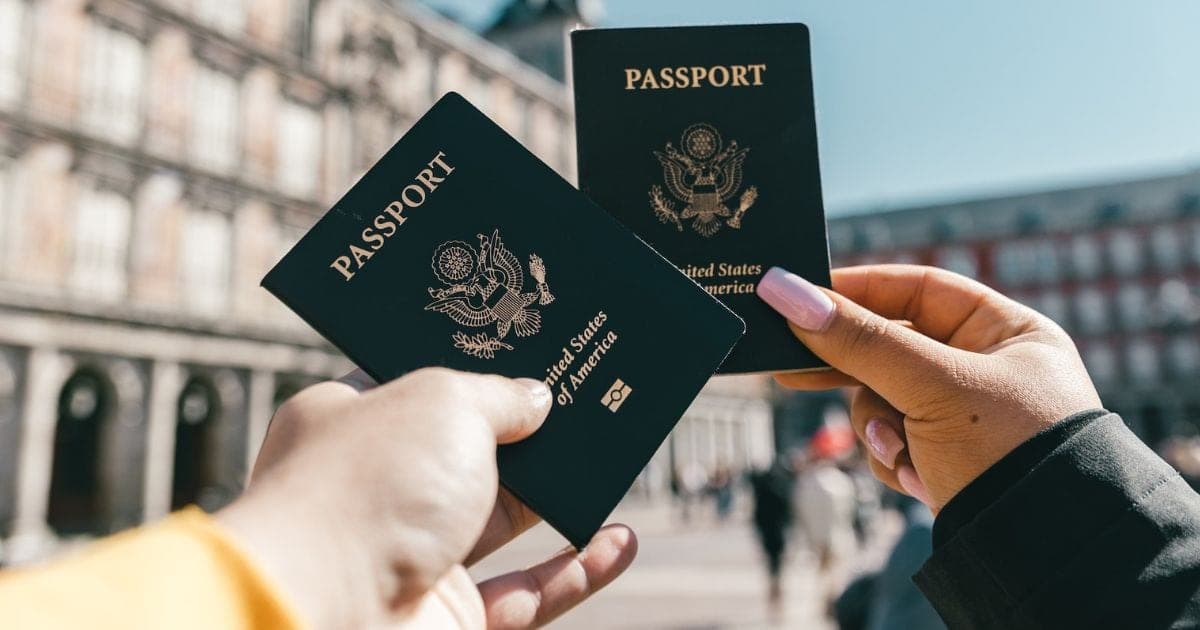 Seis países têm os passaportes mais poderosos do mundo